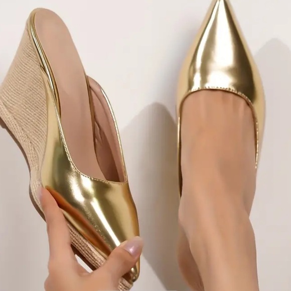 NEW Gold Pointy Toe Wedge Slides - Picture 2 of 4